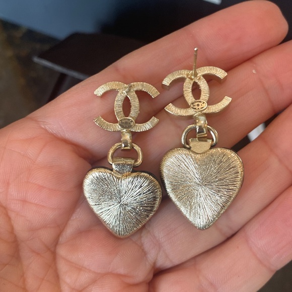 Authentic Chanel logo earrings - Picture 3 of 5